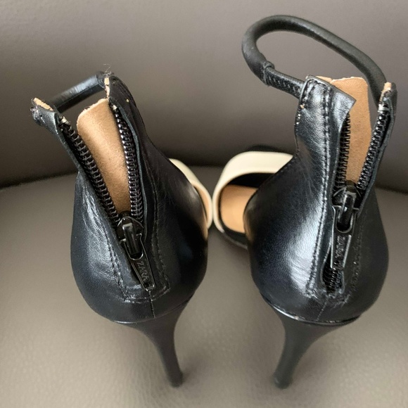 Zara Black & White Leather Summer High Heel SANDALS - Like New - Picture 8 of 11